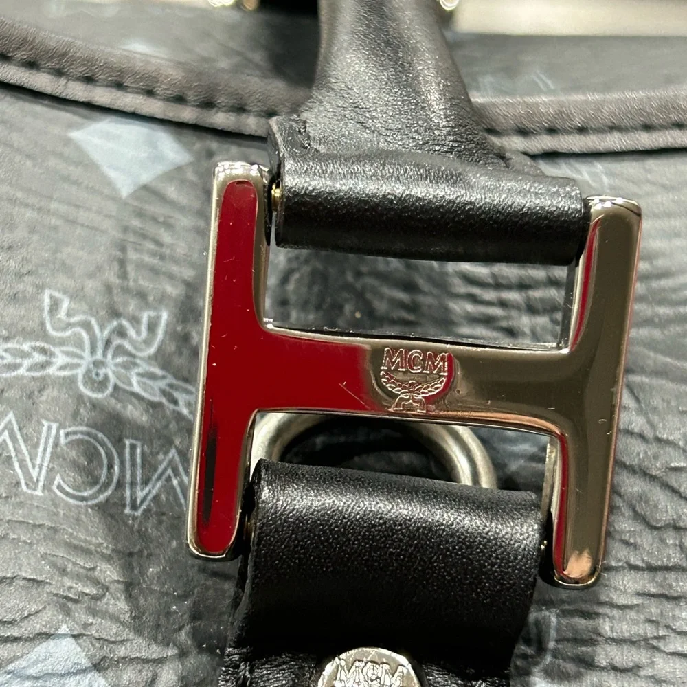 MCM Authentic Large Visetos Monogram Leather Lion Princess Tote Bag - Picture 6 of 9